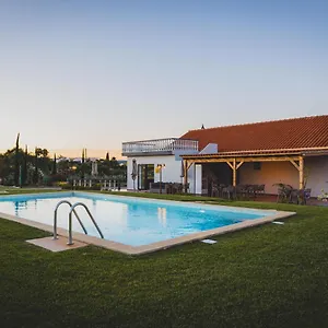 3* Couette-café Vila Fuzeta With Pool & Garden